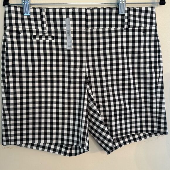Ann Taylor Classic  Checked Shorts - Picture 1 of 8